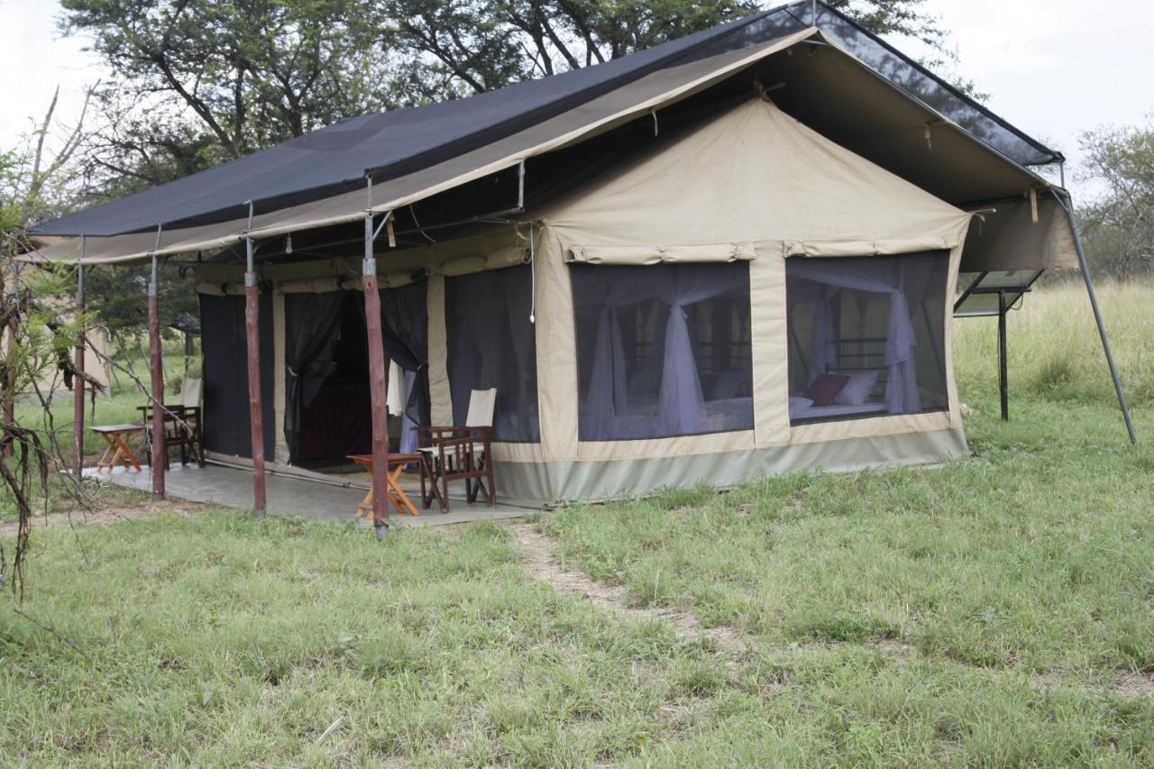 Osero Serengeti Luxury Tented Camp Banagi Exteriör bild