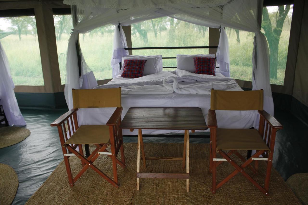 Osero Serengeti Luxury Tented Camp Banagi Exteriör bild