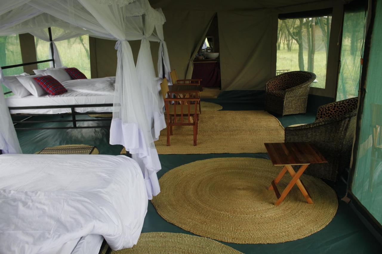 Osero Serengeti Luxury Tented Camp Hotell Banagi Exteriör bild