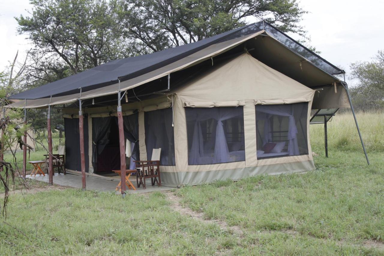 Osero Serengeti Luxury Tented Camp Banagi Exteriör bild
