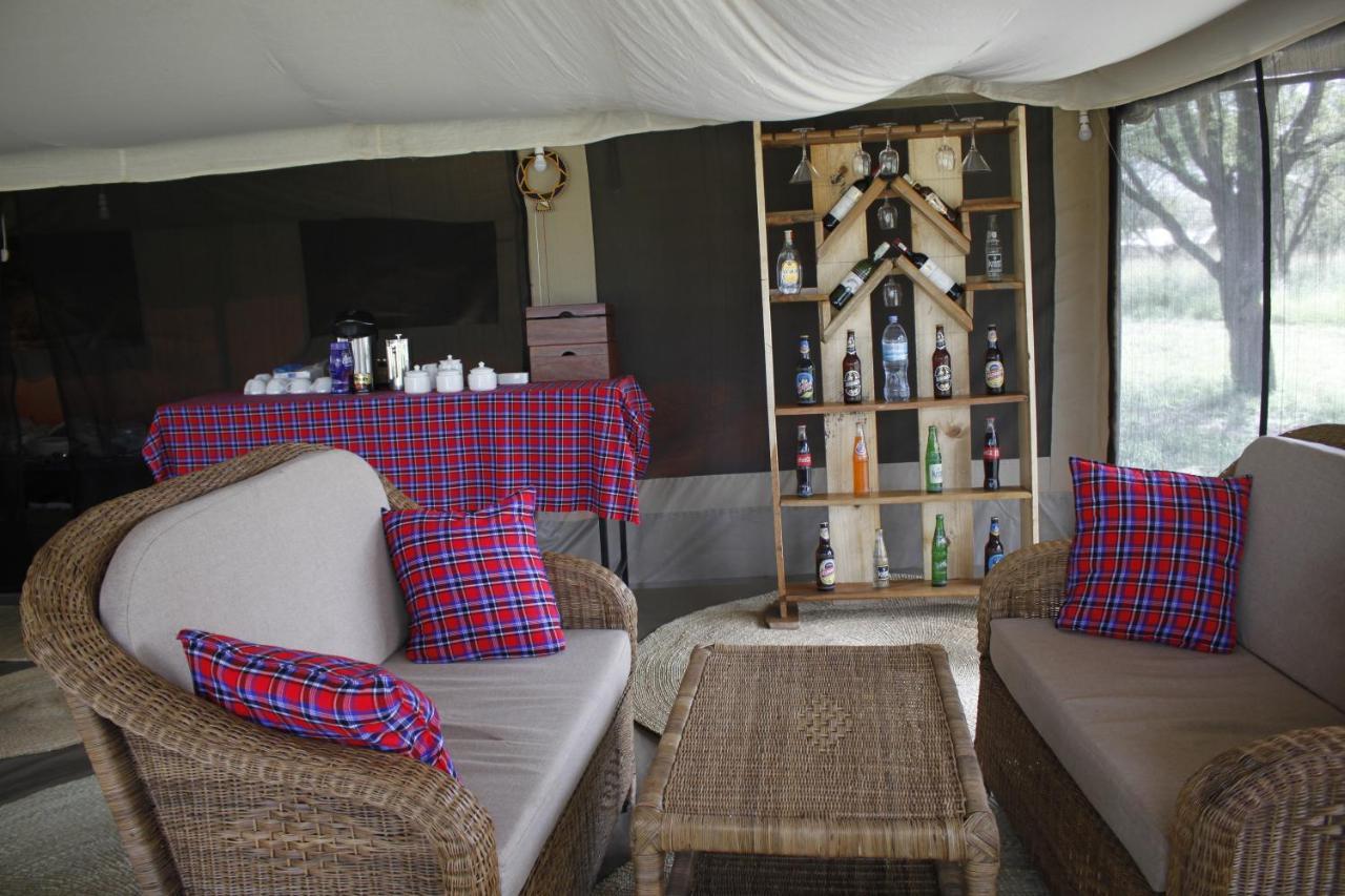 Osero Serengeti Luxury Tented Camp Banagi Exteriör bild